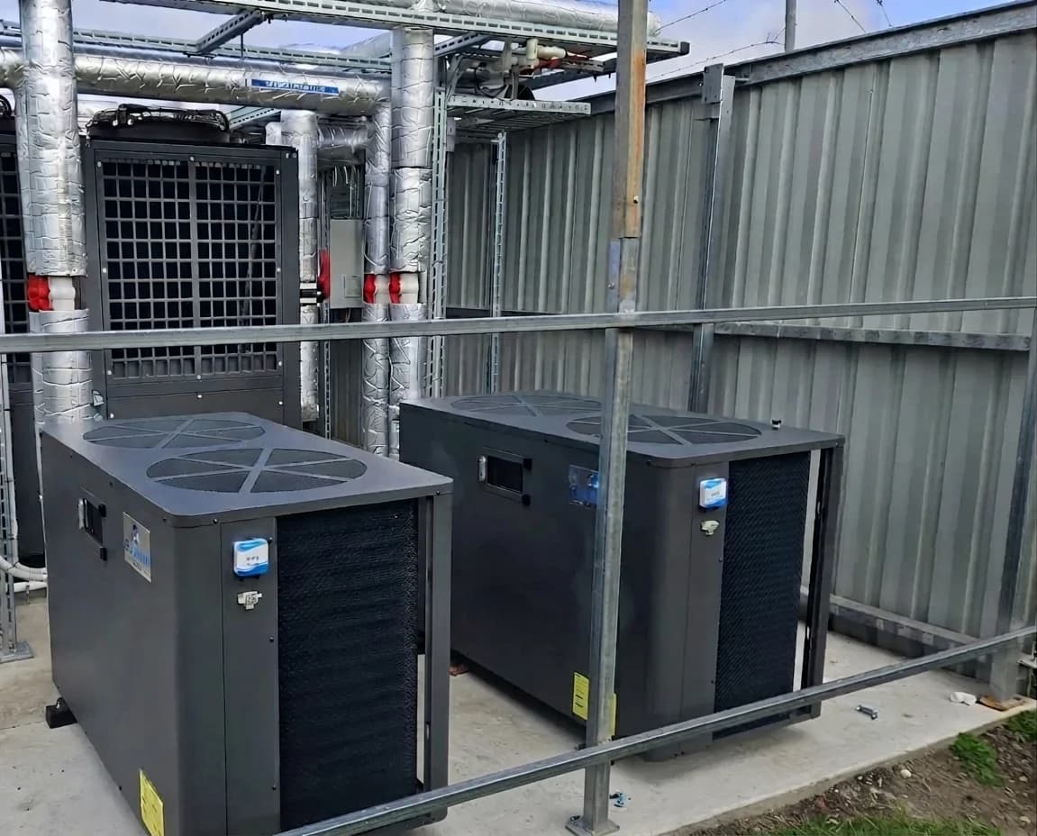 Stawell Aquatic Centre Heat Pumps - photo 1
